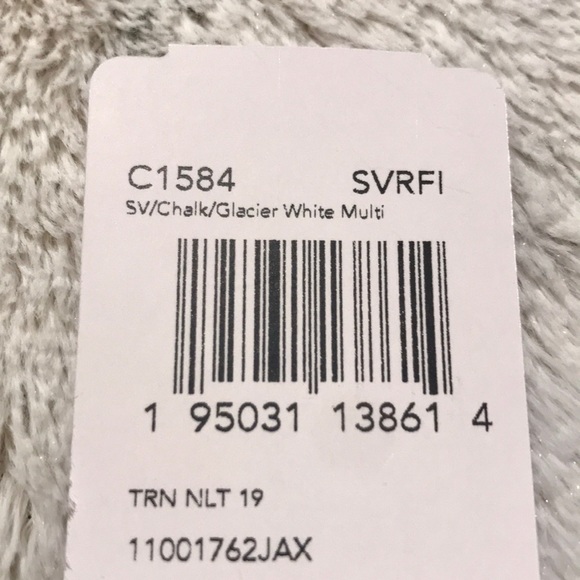 Coach white multi with a Christmas 🚂 beautiful 🎁 - Picture 12 of 13